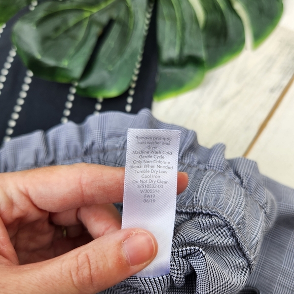 Athleta Plaid Skyline Pants Belted Tapered Size 8 - Picture 7 of 9